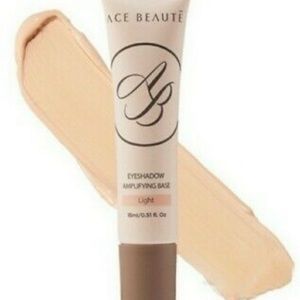 Ace Beauté Eyeshadow Primer • Shade Light